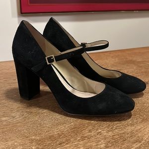 Suede heel Mary Jane’s